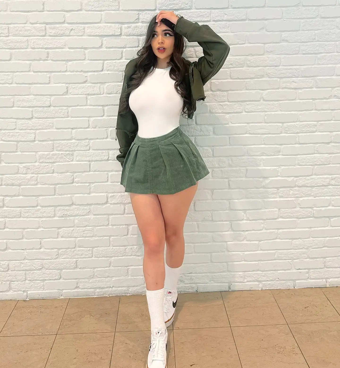 Alina Rose — créatrice MYM / OnlyFans