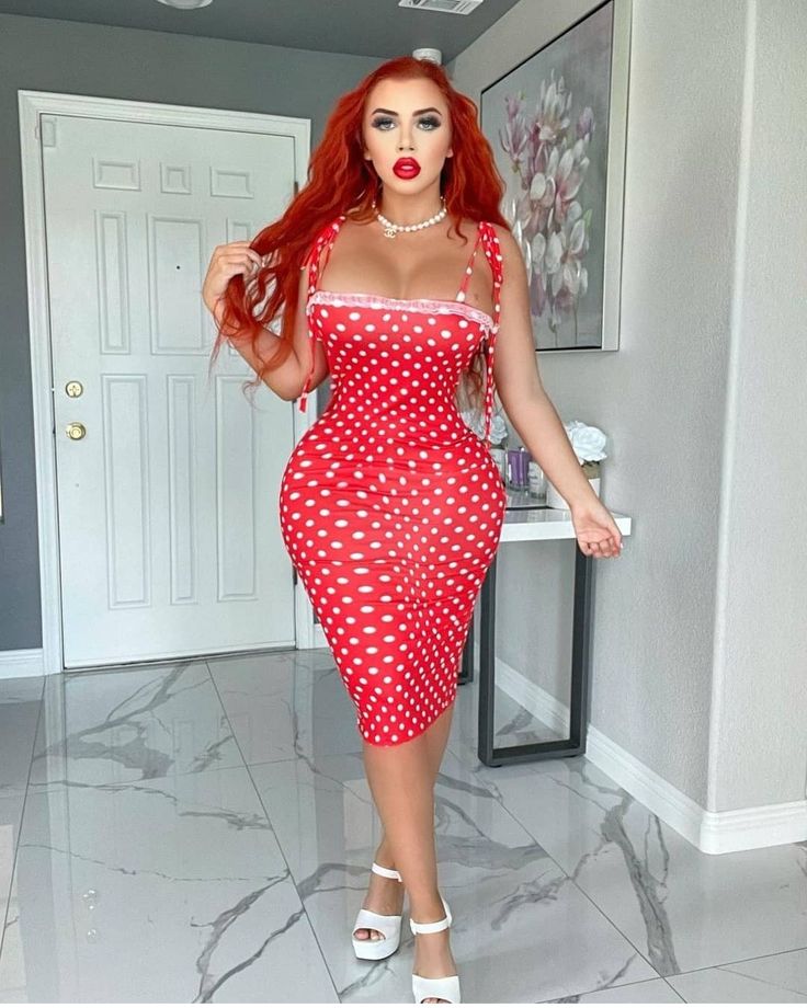 Amanda Nicole — créatrice MYM / OnlyFans