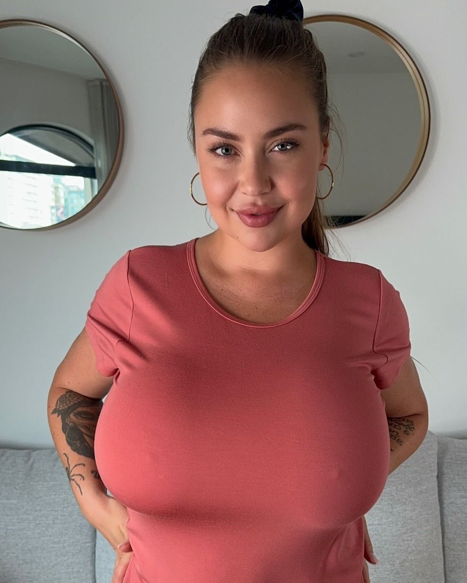Ava Nicks — créatrice MYM / OnlyFans