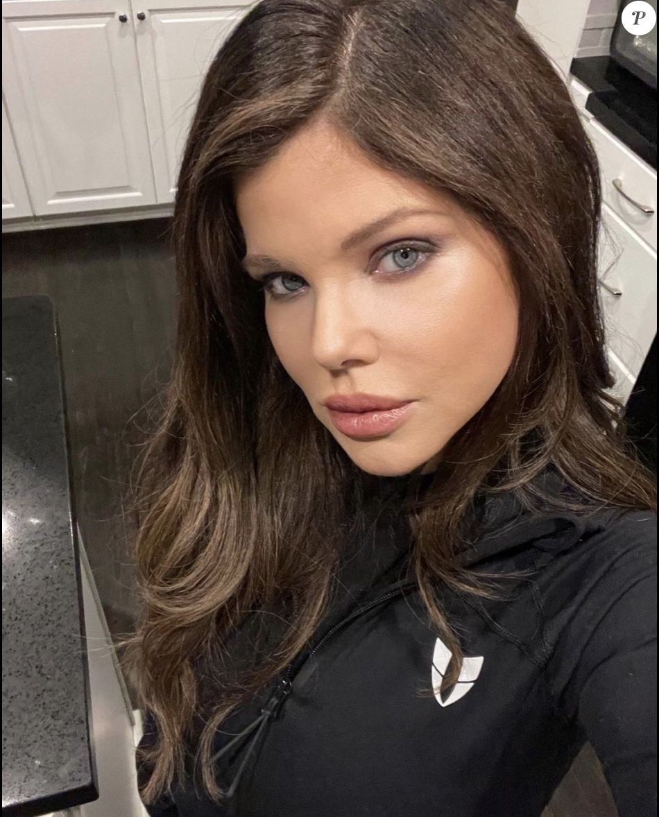 Donna — créatrice MYM / OnlyFans