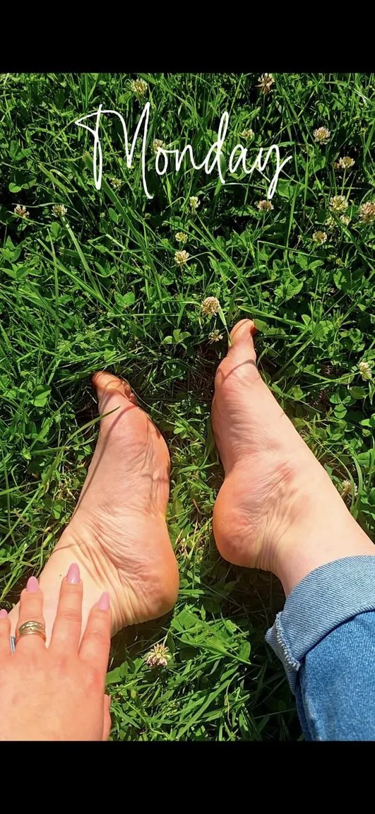 Melanight — créatrice MYM / OnlyFans