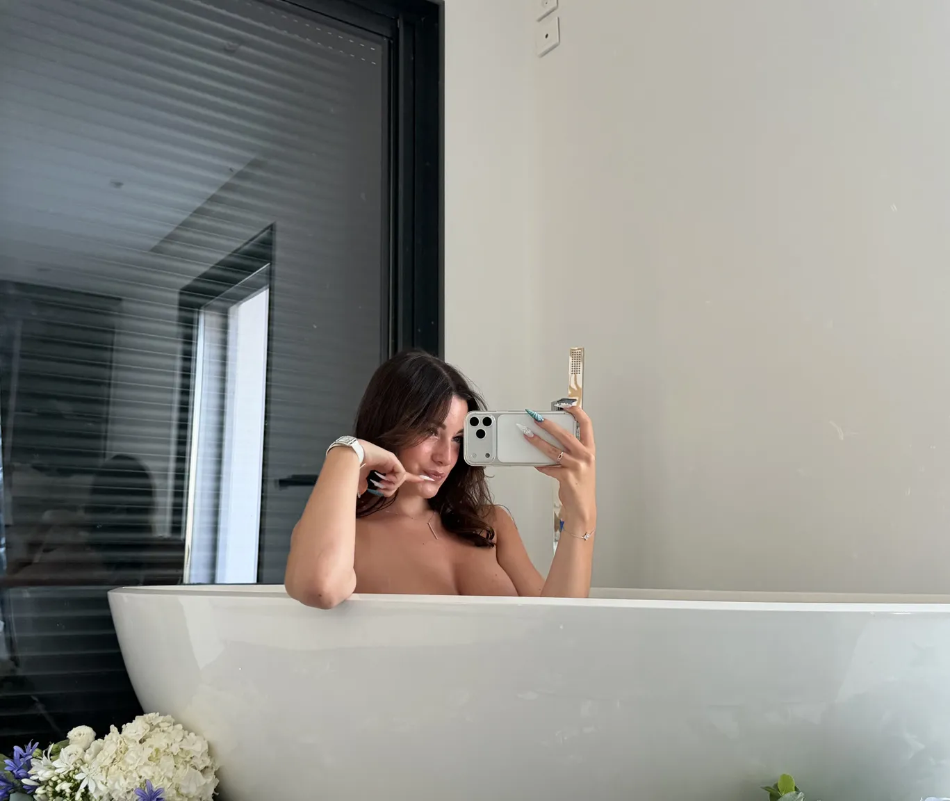 Thaliamire MYM OnlyFans — profil officiel